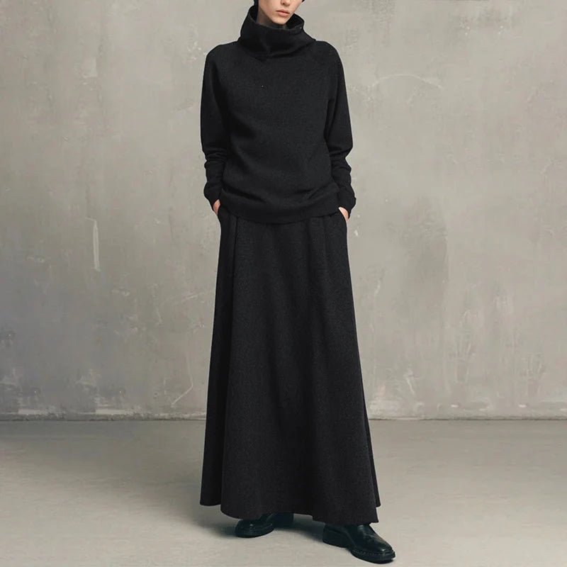 Mara | Set elegant cu pulover cu guler înalt și fustă lungă